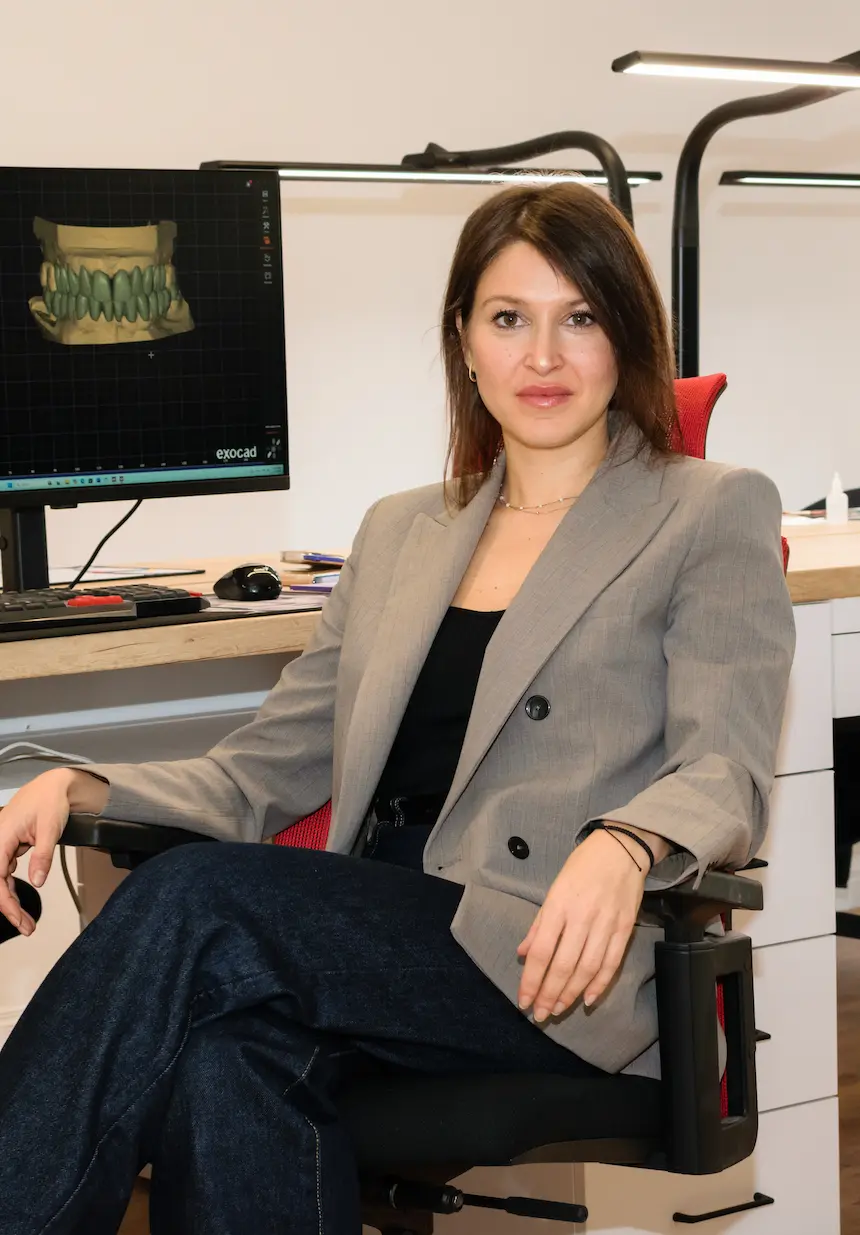 Александра Симоновска - Exocad ментор и инструктор